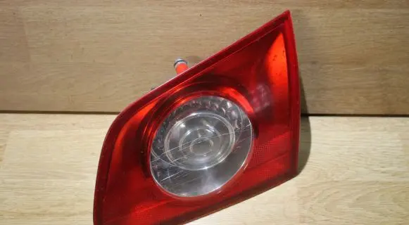 Volkswagen PASSAT B6 Rear/tail lights 27448002