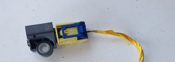Hyundai Tucson TL Airbag deployment crash/impact sensor