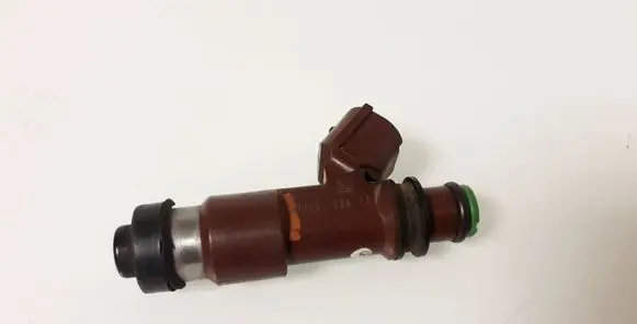 Subaru Outback Fuel injector 146012617