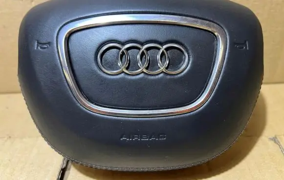 Audi A8 S8 D4 4H Steering wheel airbag