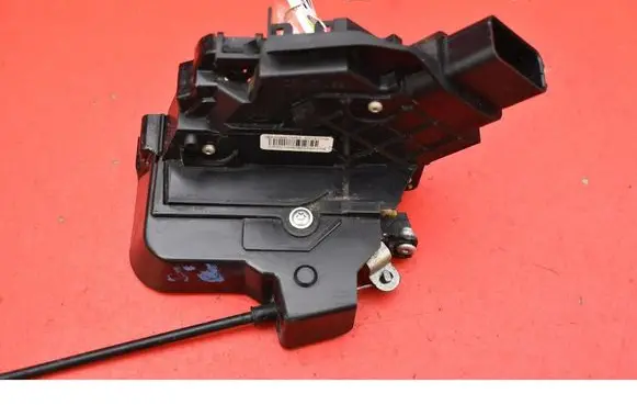 Ford Focus C-MAX Front door lock 7M5AR21812AA