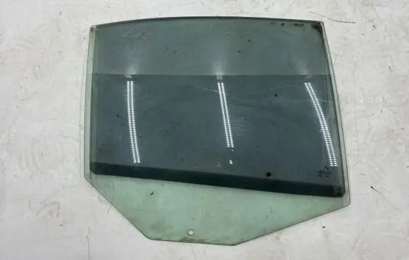 BMW 5 E60 E61 Front door window glass four-door 43R00049