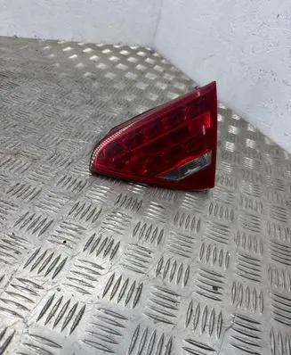 Audi S5 Tailgate rear/tail lights 8T0945094A