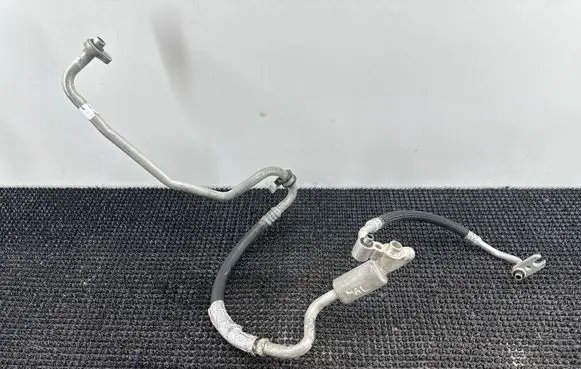 Chevrolet Malibu Air conditioning (A/C) pipe/hose 