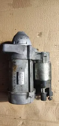 Mercedes-Benz Vito Viano W447 Starter motor A6519064500 4380002040