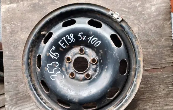 Volkswagen Golf IV R15 steel rim 
