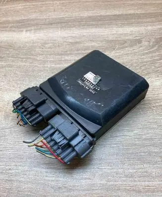Saab 9-5 Fuel injection control unit/module 8972406931 WithPlug