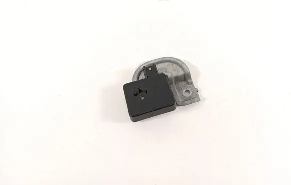 Nissan Leaf II (ZE1) Alarm system siren 256403NF2E
