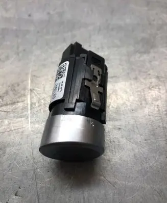 Audi A4 S4 B9 Engine start stop button switch 8W2905217