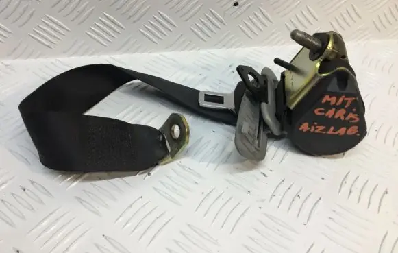 Mitsubishi Carisma Rear seatbelt MR913981