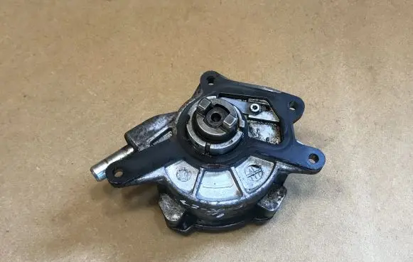 Vacuum pump