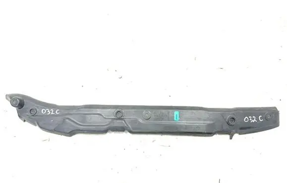Bentley Bentayga Fender mounting bracket 36A821112A