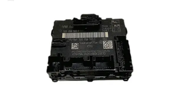 Audi Q3 F3 Door control unit/module 5Q0959593F
