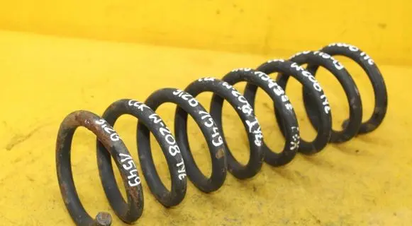 Mercedes-Benz CLK A209 C209 Rear coil spring
