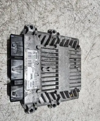 Ford Focus Engine control unit/module 5WS40303KT 4M5112A650JL