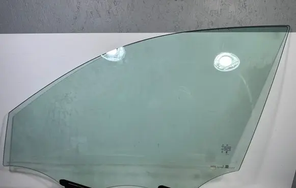 Mercedes-Benz GLC C254 Front door window glass four-door A2547252900