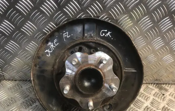 Nissan Juke I F15 Rear wheel hub