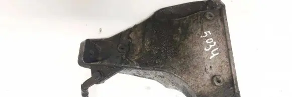Volkswagen PASSAT B5.5 Engine mounting bracket 8d0199308