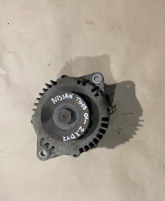 Nissan Almera Tino Generator/alternator
