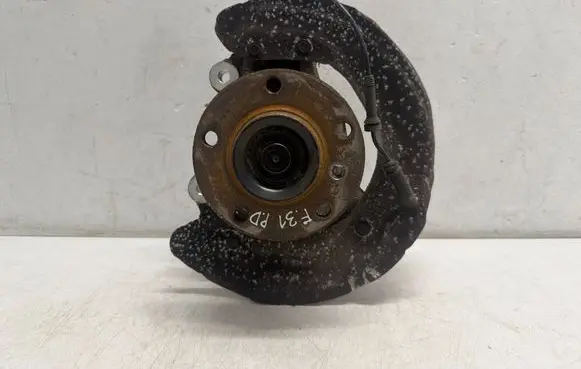 BMW 3 F30 F35 F31 Front wheel hub spindle knuckle