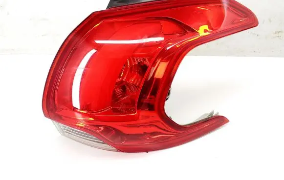 Peugeot 2008 I Rear/tail lights 9678074380