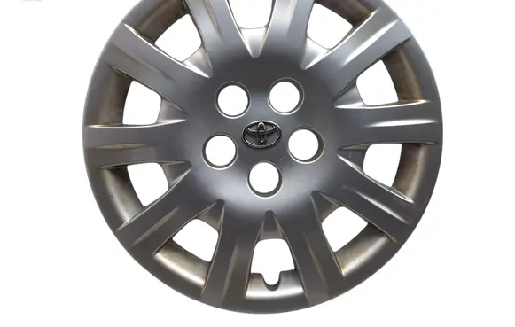 Toyota Avensis T270 R16 wheel hub/cap/trim 83458A0 91767A0 426020F050