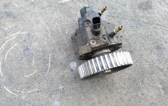 Citroen Xsara Picasso Fuel injection high pressure pump