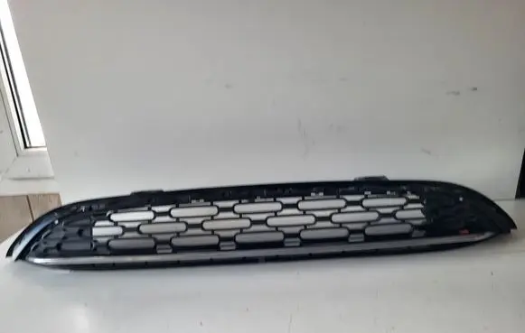 Mini Clubman F54 Front bumper upper radiator grill BM0921Y00
