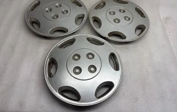 Citroen C3 R15 wheel hub/cap/trim 