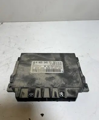 Mercedes-Benz E W211 Parking PDC control unit/module A0255457132 0255457132