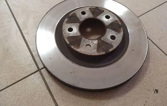 Nissan X-Trail T31 Front brake disc