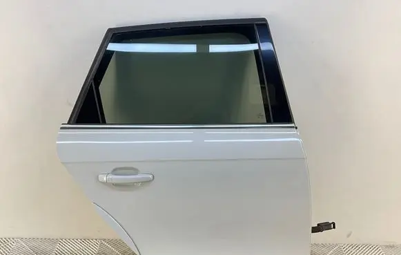 Audi A4 Allroad Rear door