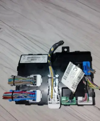 Ford Fiesta Comfort/convenience module 8V5115K600CJ