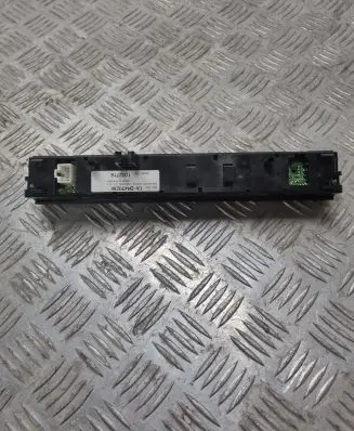 Mazda 6 Screen/display/small screen CADM4592AK 1002718