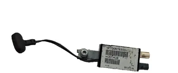 Tesla Model S Aerial antenna amplifier 100479300D