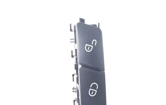 Mercedes-Benz E C207 W207 Central locking switch button A2048706310