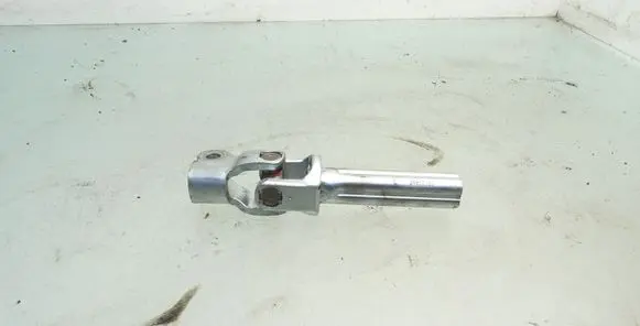 Volkswagen Transporter - Caravelle T5 Steering column universal joint 04022101