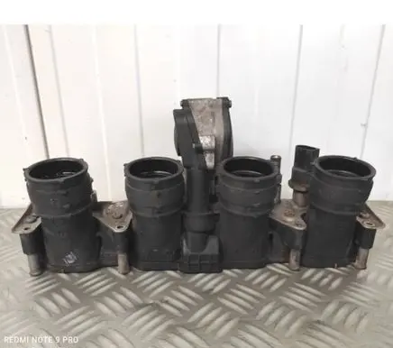 Volkswagen PASSAT B6 Intake manifold 06D133209T