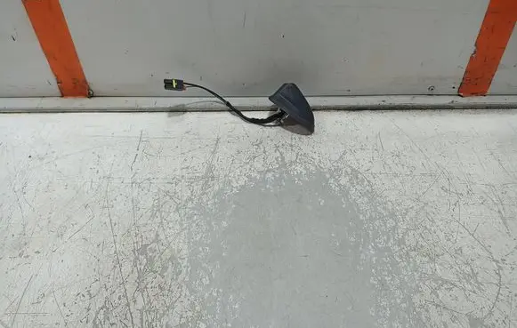 Ford Focus Radio antenna AM5T18828CG