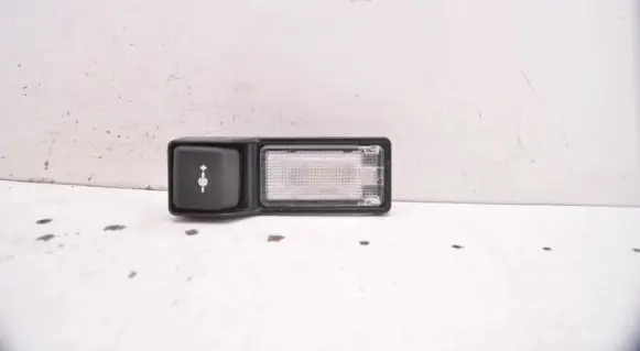 BMW 1 E81 E87 Front seat light 63319171890