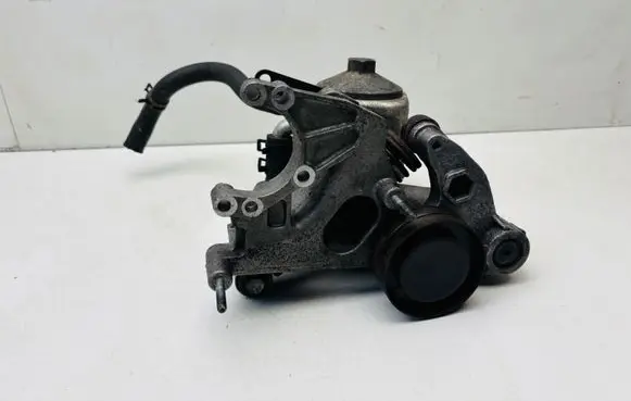 Audi A6 S6 C5 4B Power steering pump mounting bracket 059145169