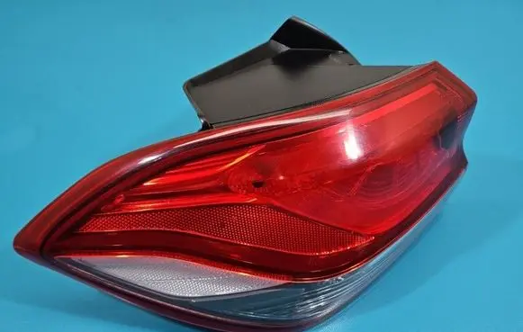 Hyundai i30 Rear/tail lights 92401G4000 IMPRK1532100