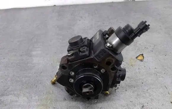 Citroen C5 Fuel injection high pressure pump
