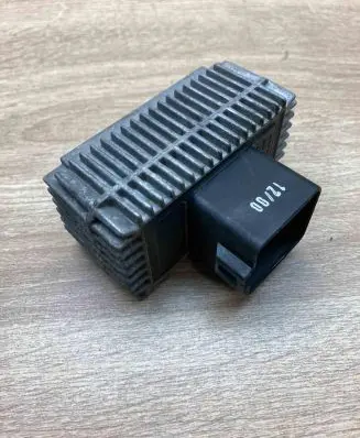 Opel Astra G Glow plug pre-heat relay 09132691 51299008