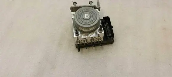 Mercedes-Benz C W205 ABS Pump A2184313312