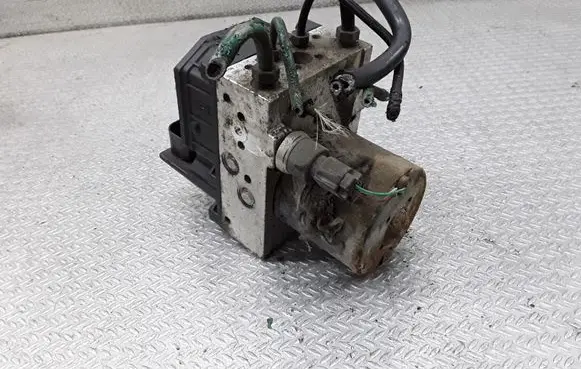 Renault Scenic II - Grand scenic II ABS Pump 0265225107 8200090690