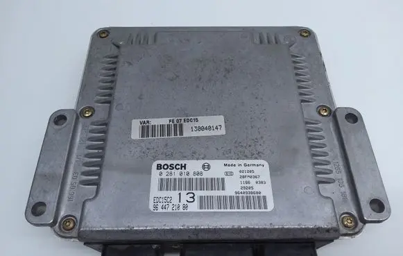 Citroen C5 Engine control unit/module 0281010808