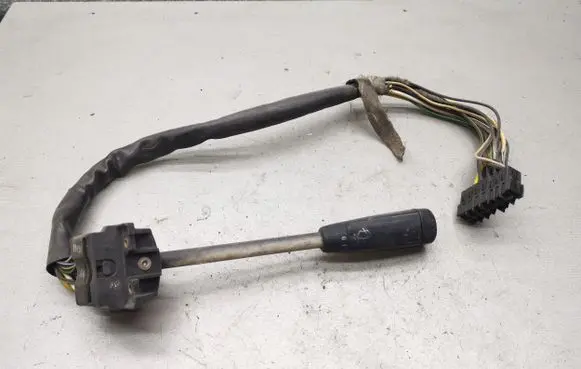 Mercedes-Benz W123 Wiper control stalk SAEQ78 2015454228