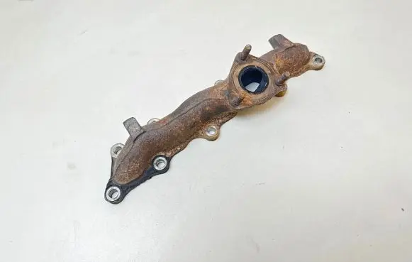 Honda CR-V Exhaust manifold