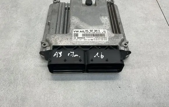 Audi A3 S3 8V Engine control unit/module 04L907309R